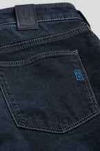 Load image into Gallery viewer, Meyer M5 Regular Fit Denim Jeans