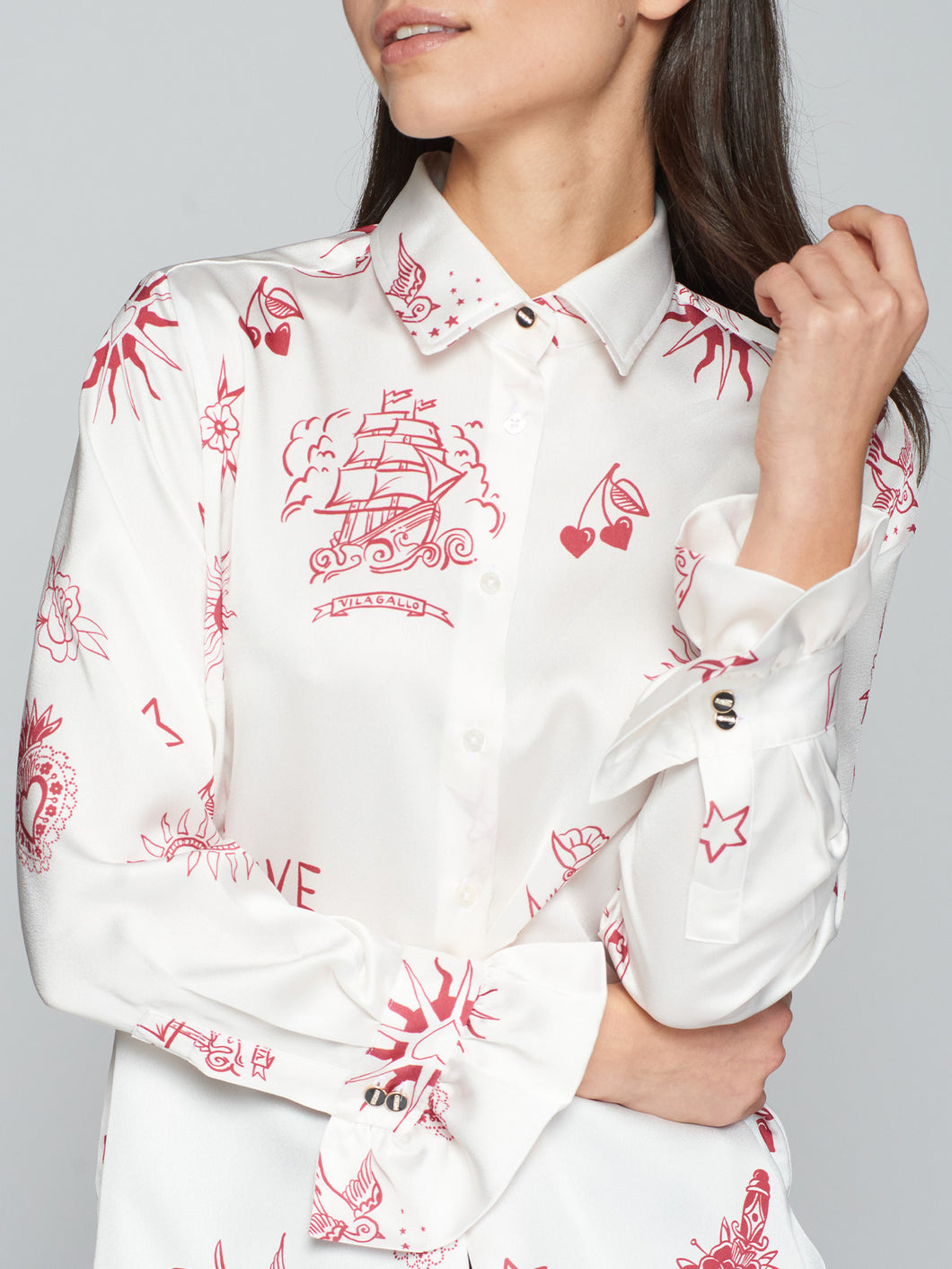 Vilagallo Love Print Blouse