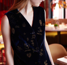 Load image into Gallery viewer, Vilagallo Navy Velvet Flocked Glitter Waistcoat