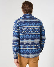 Load image into Gallery viewer, Joe Browns Into the Wild Long Sleeve Shirt