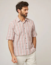 Load image into Gallery viewer, Peregrine Beach Short Sleeve Shirt