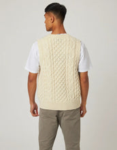 Load image into Gallery viewer, Peregrine Hudson Aran Knit Vest