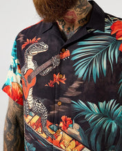 Load image into Gallery viewer, Joe Browns Lizard Surf Shirt