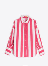 Load image into Gallery viewer, Vilagallo Striped Linen Shirt