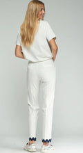 Load image into Gallery viewer, Vilagallo Trousers with Wavy Hem