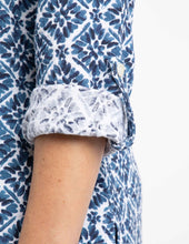 Load image into Gallery viewer, Weird Fish Syona Double Cloth Printed Shirt