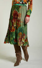 Load image into Gallery viewer, JEi's Plisse Painting Print Skirt