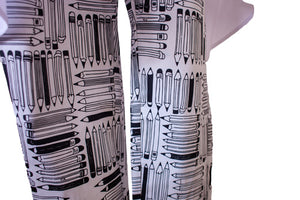 Perfectly Polished Write Stuff Print Capri Trousers
