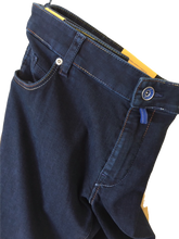 Load image into Gallery viewer, Meyer M5 Slim Jeans