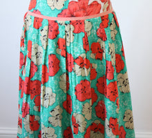 Load image into Gallery viewer, Orientique Mallorca Reversible Skirt
